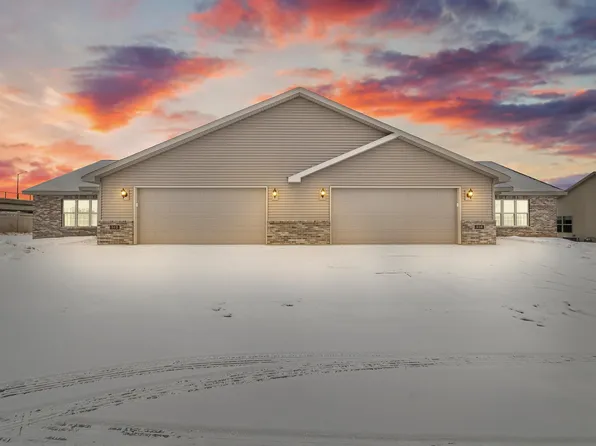 312 Twilight Trl, Fond Du Lac, WI 54937