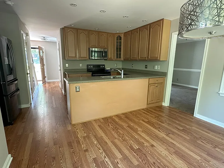 7906 Belmont Stakes Dr — Photo 5