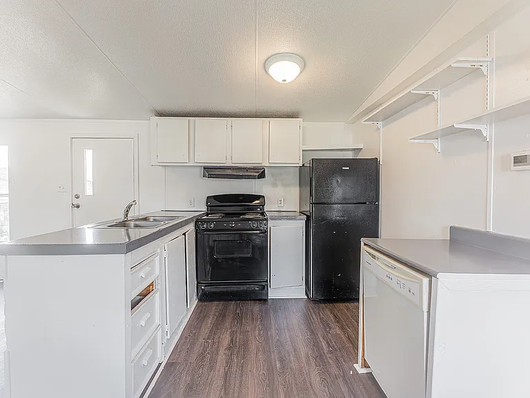 410 N Amy Ln #4 — Photo 2