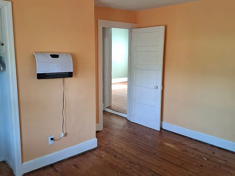 732 Stewarts Rd — Photo 11