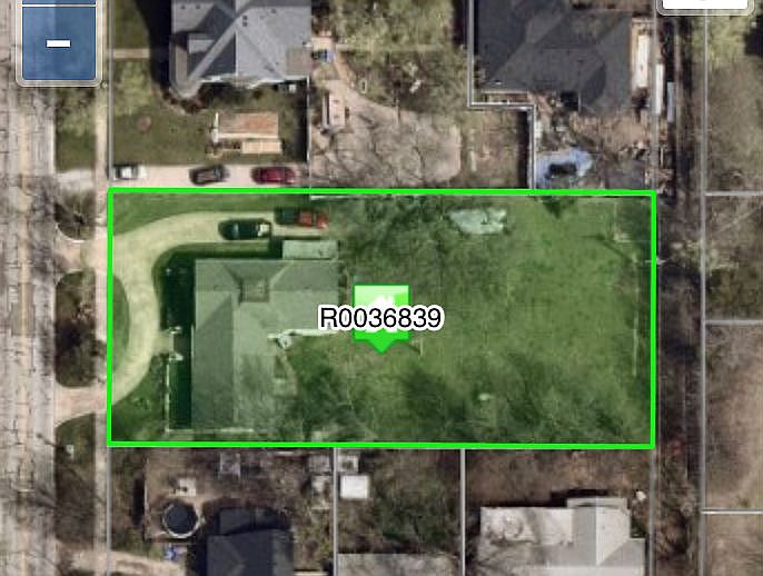 2nd image of 709 N Peters Ave