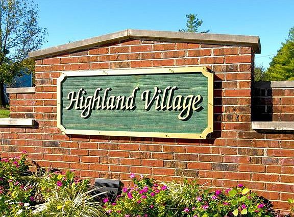 2nd image of 251 Highland Village Dr