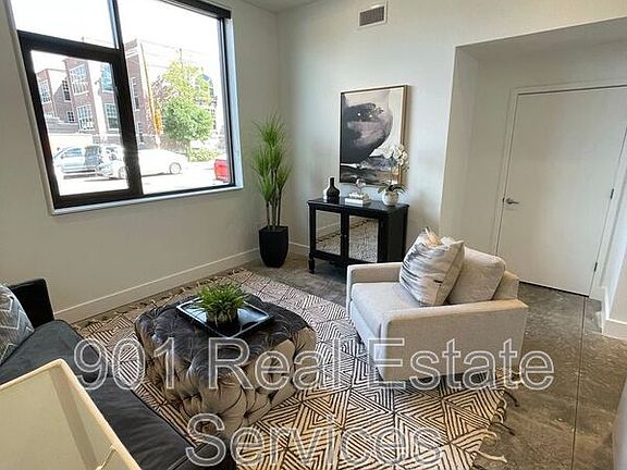3rd image of 569 N McLean Blvd #301