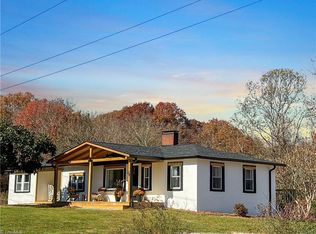 404 Pardue Farm Rd, Ronda, NC 28670