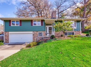 2724 Zane Ave N, Crystal, MN 55422