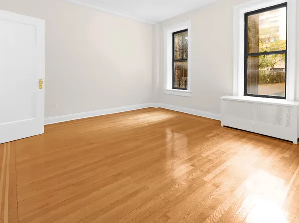 740 West End Avenue image 1 of 15