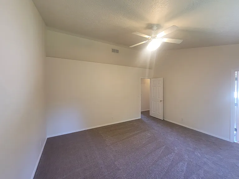 3354 N Summerfield Way — Photo 11