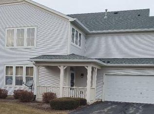 2968 Falling Waters Ln, Lindenhurst, IL 60046