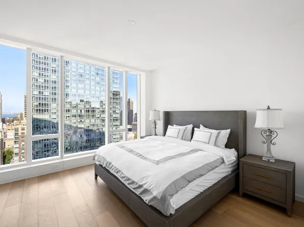 1 West End Avenue image 6 of 20