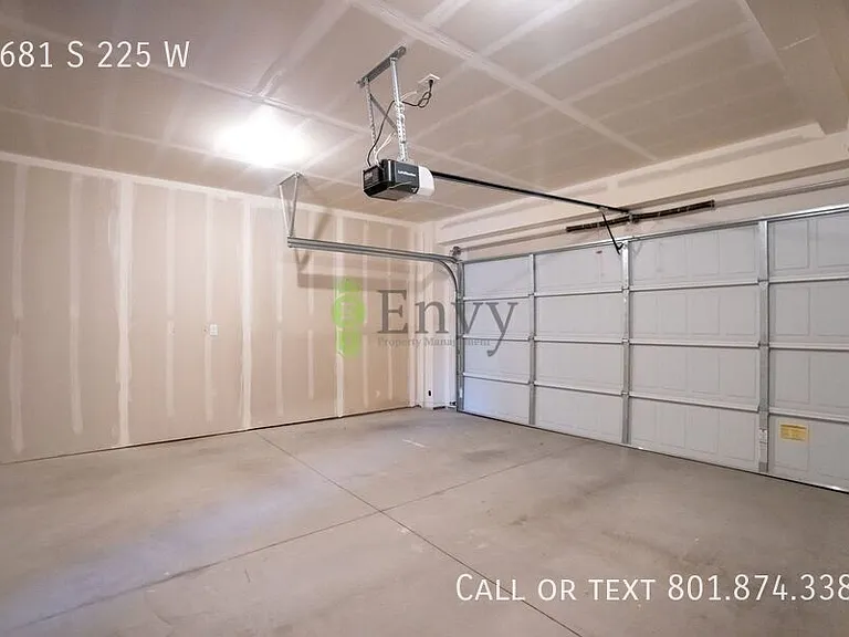 1681 S 225 W — Photo 16