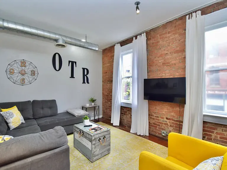 111 E 13th St #ID1056146P — Photo 10