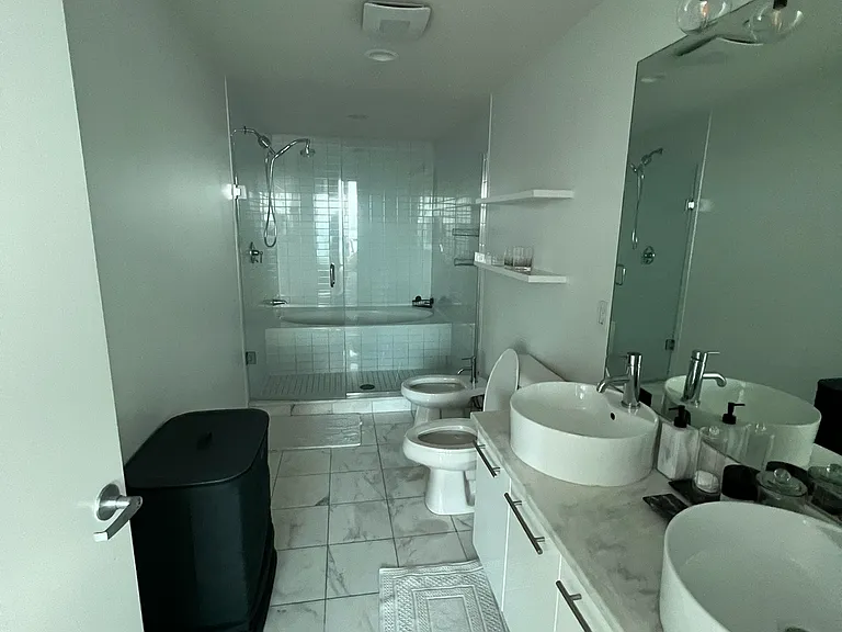 888 Biscayne Blvd #2502 — Photo 9