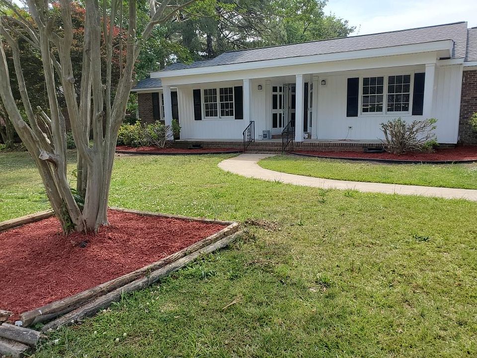 1st image of 804 S Taylor St