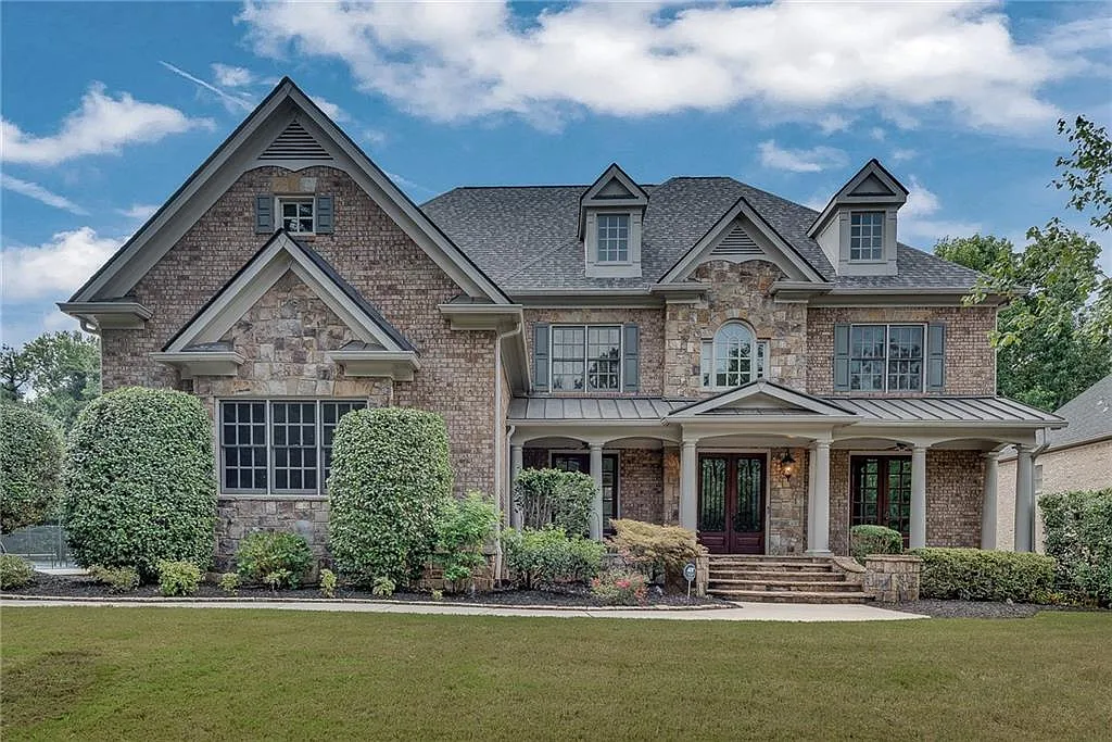 5 bed, 5.0 bath, 5063 sqft, $5,500 — Photo 1