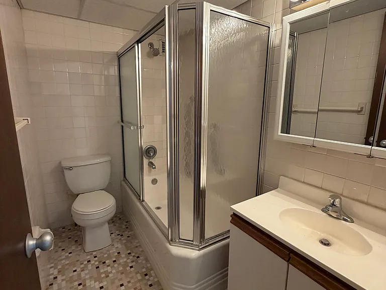 1030 E Lancaster Ave #910 — Photo 20