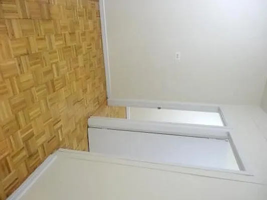 Rented by City & Suburban | media 22