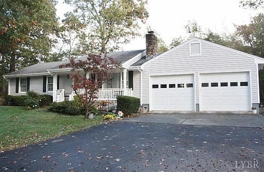 1st image of 1202 Heritage Ct