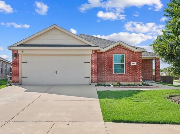 900 Sapphire Dr, Princeton, TX 75407