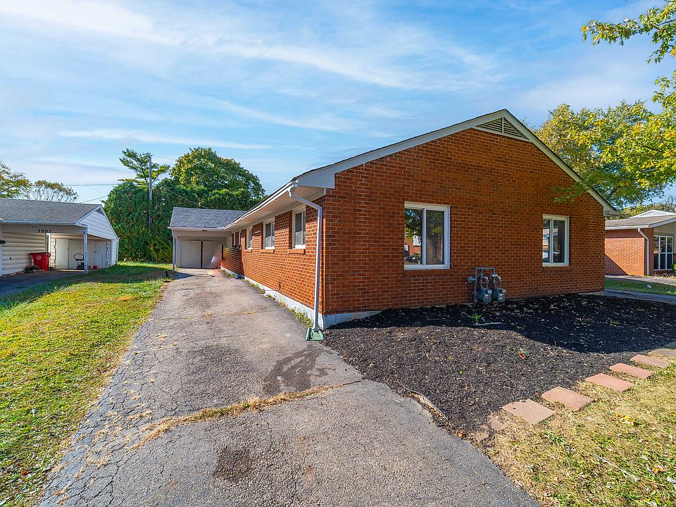 1st image of 3899 La Rosa Dr #3899