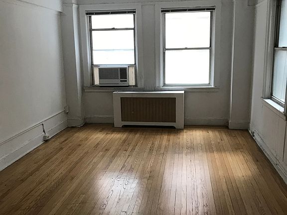 4th image of 150 E 39th St APT 410