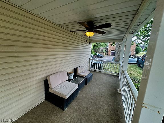 5th image of 1700 Cherry Ave NE