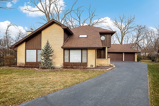 1st image of 1808 Woodview Ct