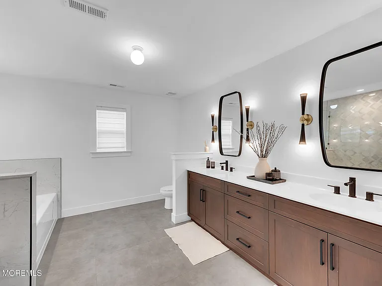 1675 Saint Regis Ct — Photo 19