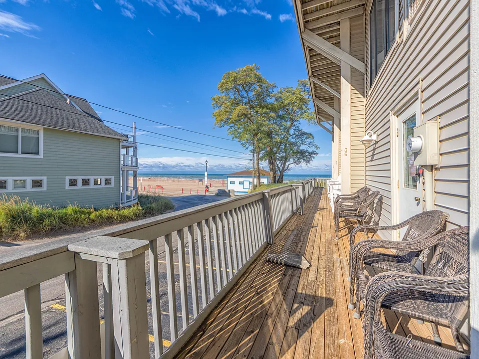 69 N Shore Dr #36