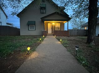 616 N State St, Weatherford, OK 73096