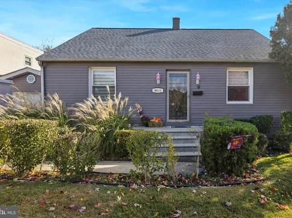 4410 School Ln, Drexel Hill, PA 19026