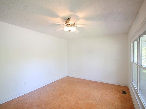 5th image of 133 Wilson Park Ln