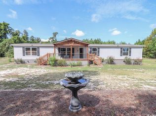 204 Tobacco Leaf Rd, Galivants Ferry, SC 29544