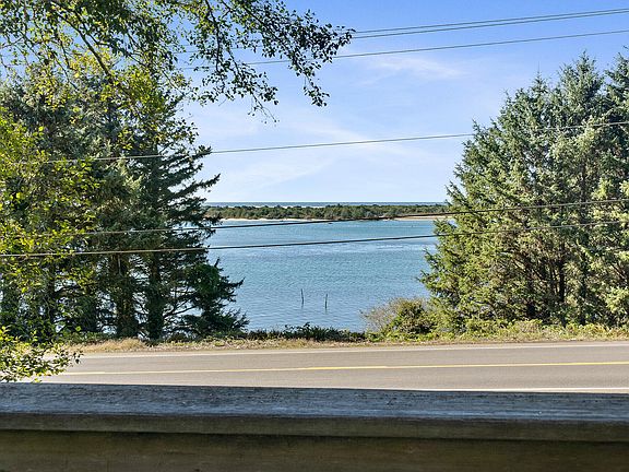 4th image of 30235 Highway 101 N