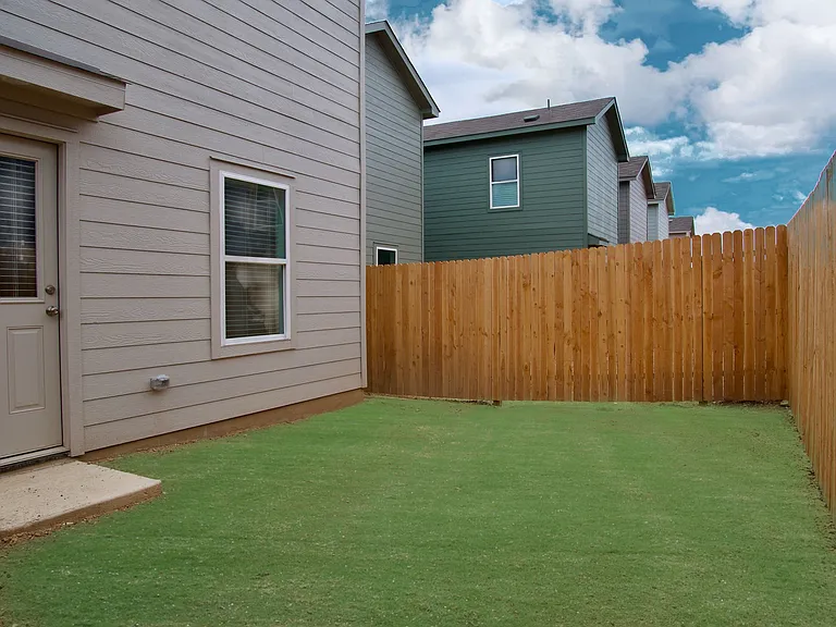 7627 Chancery Gate — Photo 31