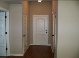 471 Novarra Dr, Centerton, AR 72719