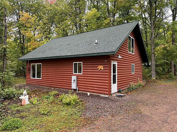 2nd image of 10460 Ewert Road