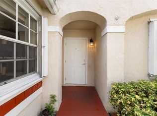 11832 NW 13th St, Pembroke Pines, FL 33026