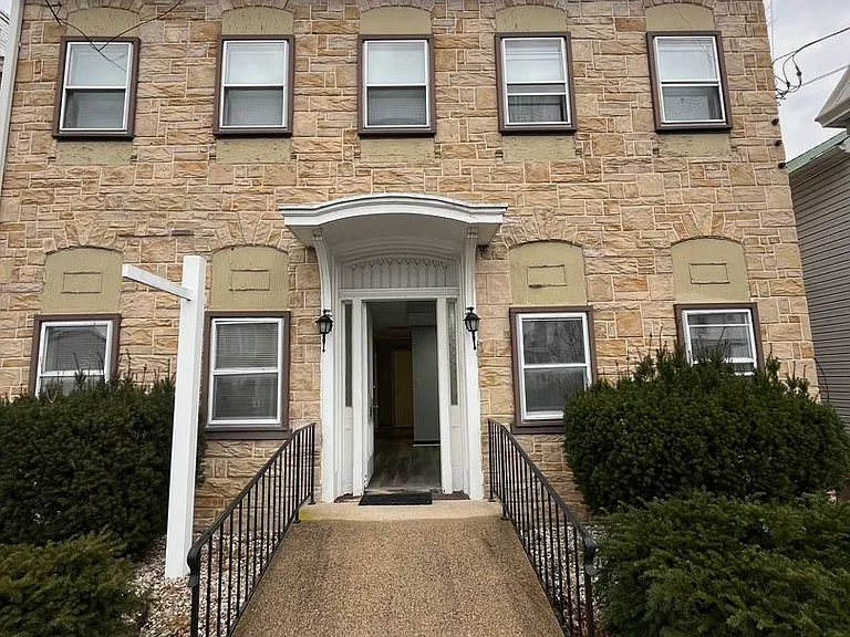 34 N Baltimore Ave — Photo 1