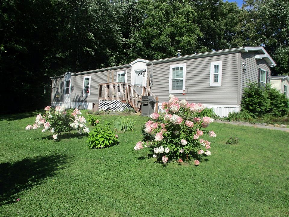 Exterior Image-0-Eagle River 37 Brookview Village