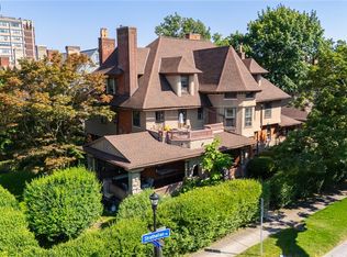 32-34 Strathallan Park, Rochester, NY 14607