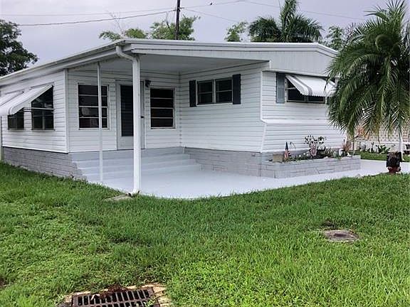 3rd image of 26271 Princess LN