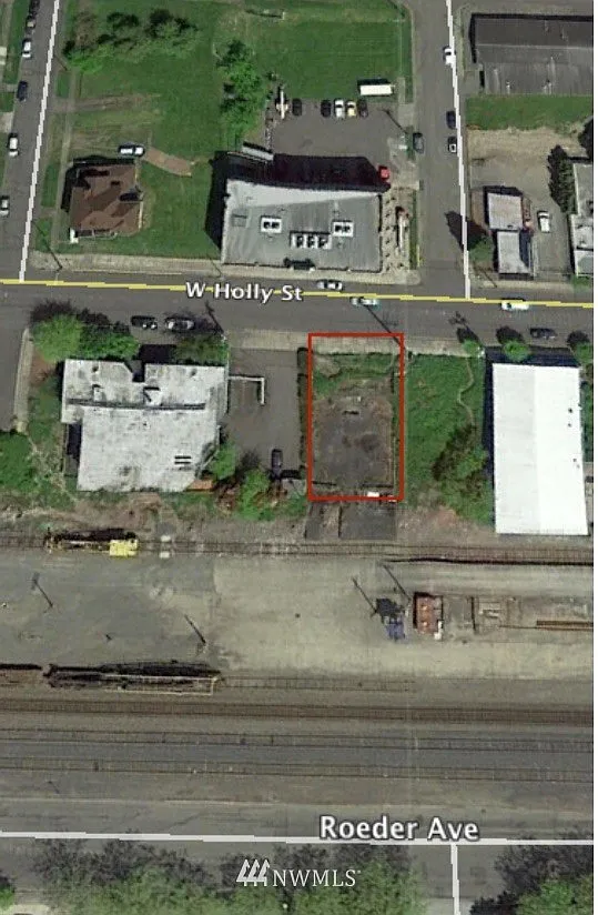 1103 W Holly Street photo 1