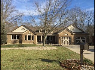 1208 Chaucer Pl, Maineville, OH