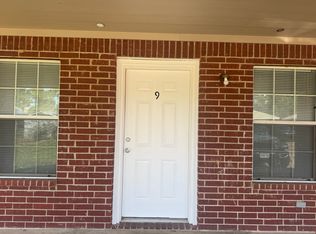 2108 N Edwards Ave #9, Mount Pleasant, TX 75455
