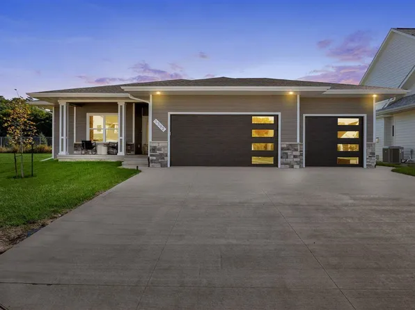 1392 Tamarack Trl, Iowa City, IA 52245