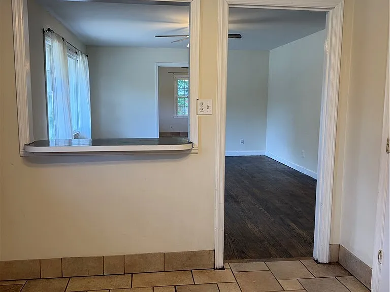 3325 Boone Trl — Photo 4