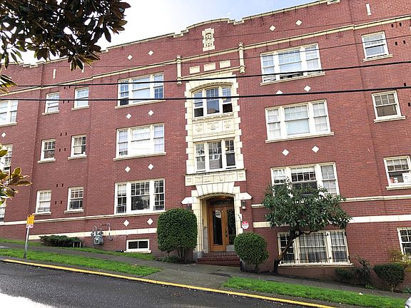 3rd image of 405 E Olive St #0