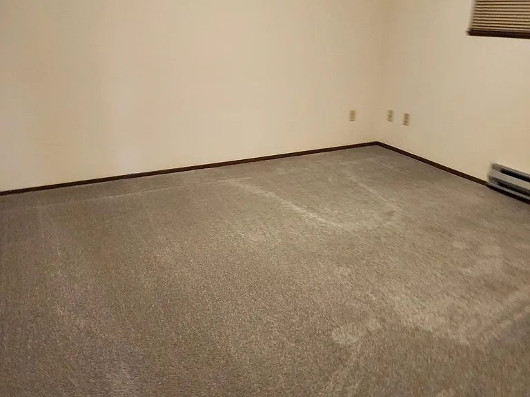 8621 N Edison St #7 — Photo 6