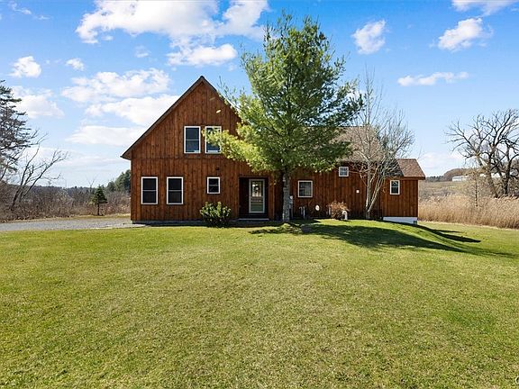2nd image of 5715 E Lake Rd
