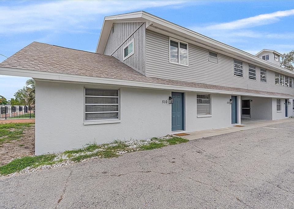 1st image of 510 PARKDALE MEWS